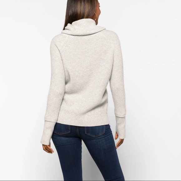 Market & Spruce Sharon Cowl Neck Waffle Stitch Pullover in Light Grey XL NWT - Picture 2 of 10